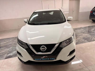 Nissan Qashqai 1.5 dCi Tekna (8)