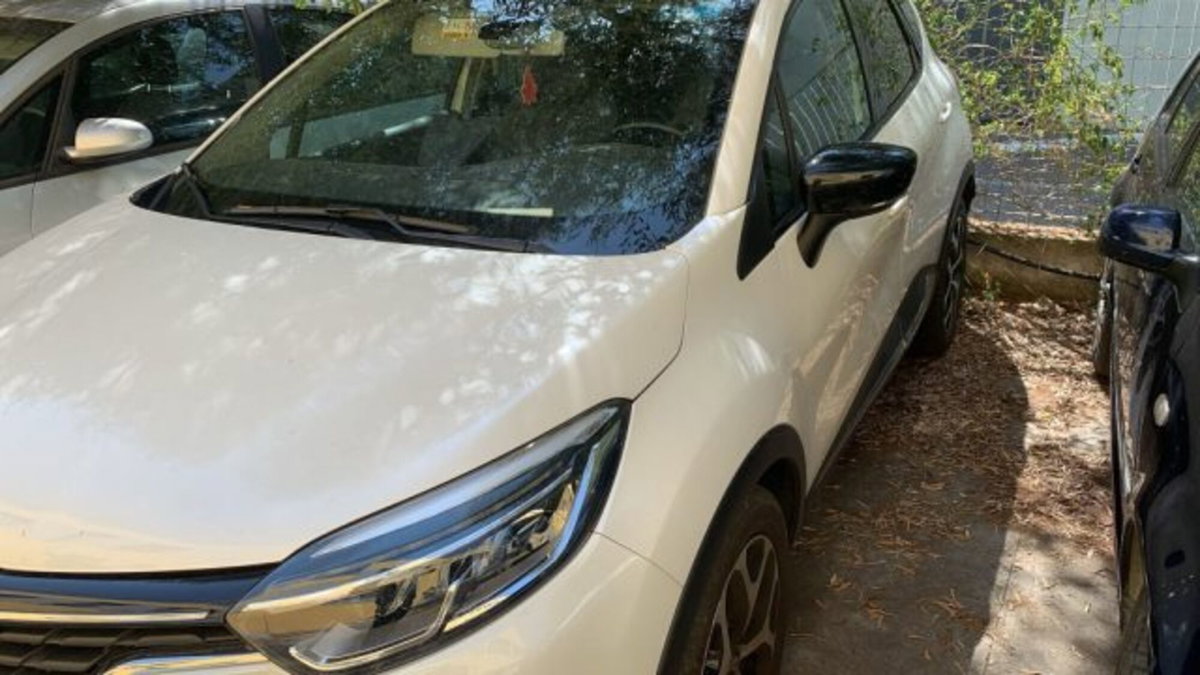 Renault Captur dCi 8V 110 CV Start&Stop Energy Sport Edition (3)