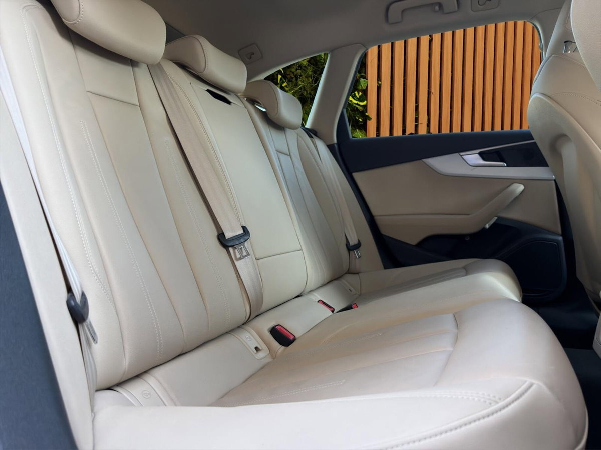 Audi A4 Allroad 40 TDI 204 CV S tronic (17)