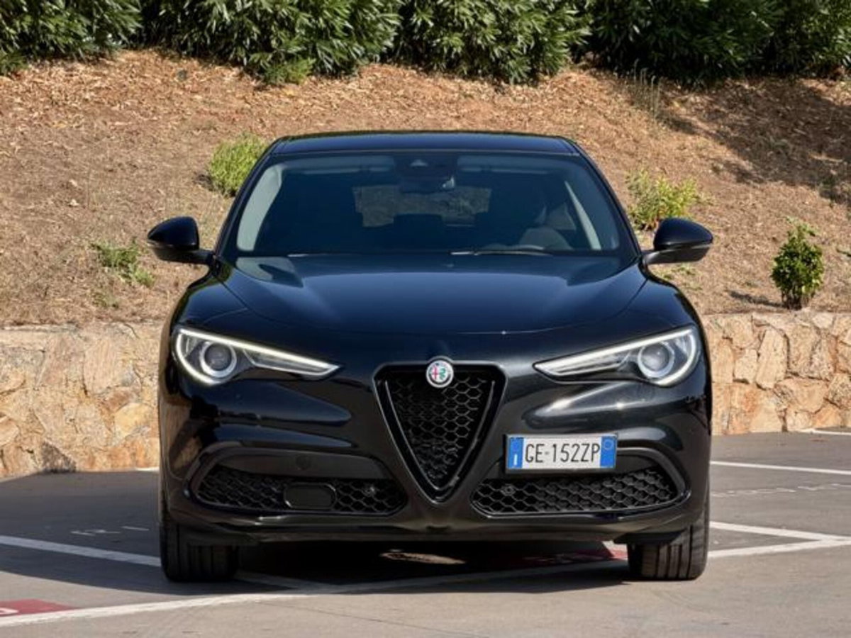 Alfa Romeo Stelvio Stelvio 2.2 Turbodiesel 160 CV AT8 RWD Sprint (2)