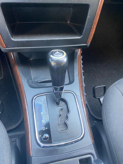 Mercedes-Benz Classe A 180 CDI Elegance (13)
