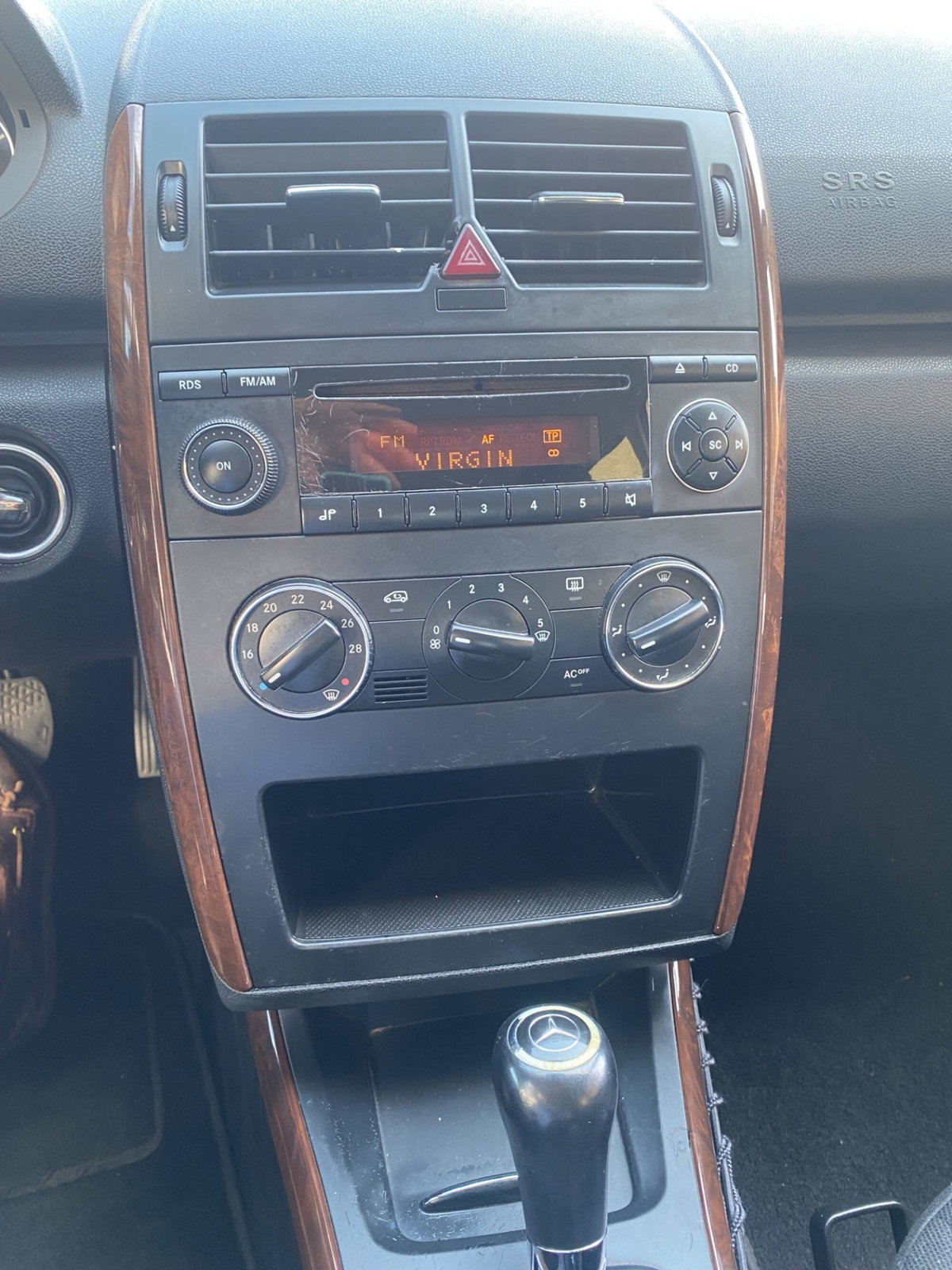 Mercedes-Benz Classe A 180 CDI Elegance (14)