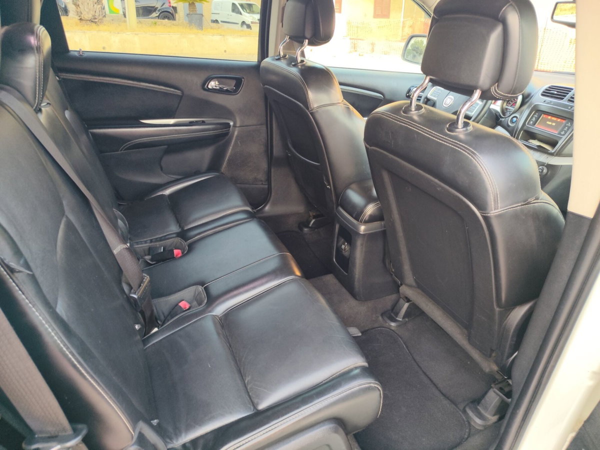 Fiat Freemont 2.0 Multijet 140 CV Urban (6)