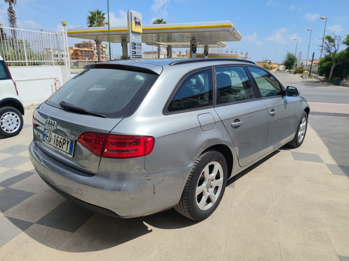 Audi A4 Avant 2.0 TDI 143CV F.AP. (3)