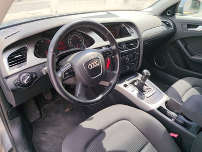 Audi A4 Avant 2.0 TDI 143CV F.AP. (7)