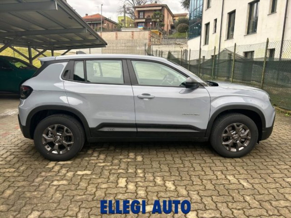 Jeep Avenger 1.2 turbo Longitude fwd 100cv (10)