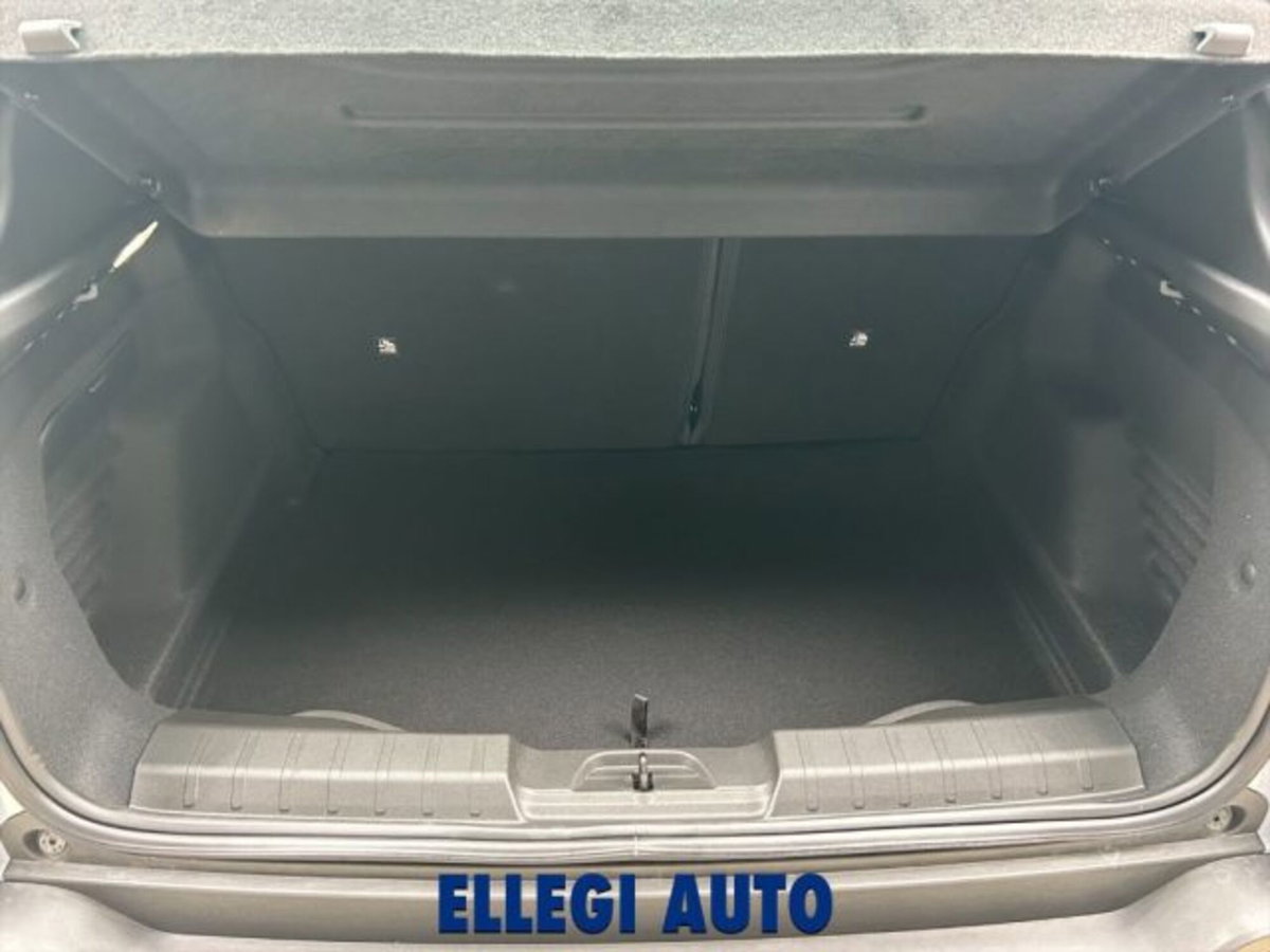 Jeep Avenger 1.2 turbo Longitude fwd 100cv (12)
