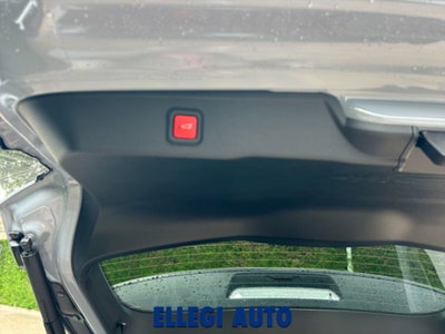 Jeep Avenger 1.2 turbo Summit fwd 100cv (13)
