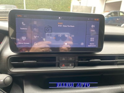 Jeep Avenger 1.2 turbo Longitude fwd 100cv (13)