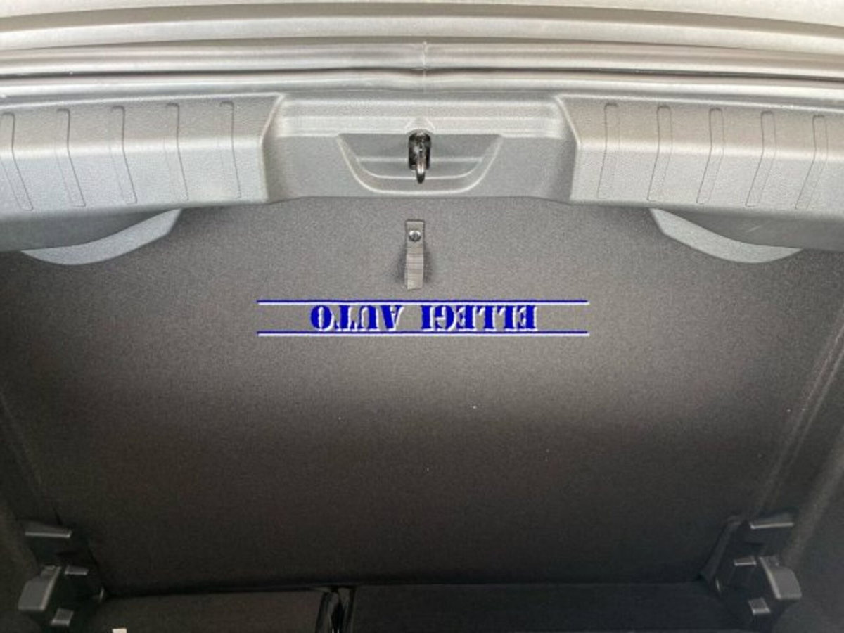 Jeep Avenger 1.2 turbo Longitude fwd 100cv (16)