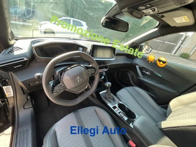 Peugeot 2008 Turbo 130 S&S Allure (15)