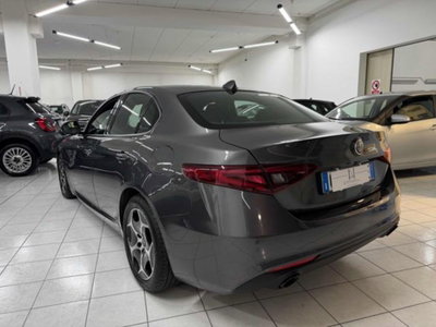 Alfa Romeo Giulia 2.2 Turbodiesel 160 CV AT8 Super (3)