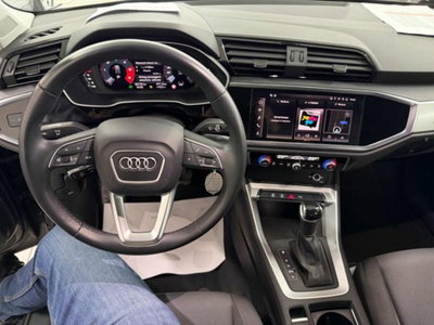 Audi Q3 35 TDI quattro S tronic Business (8)