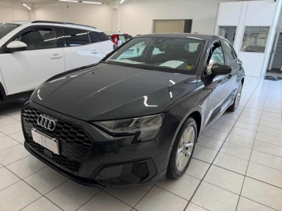 Audi A3 Sportback 30 g-tron S tronic Business usata
