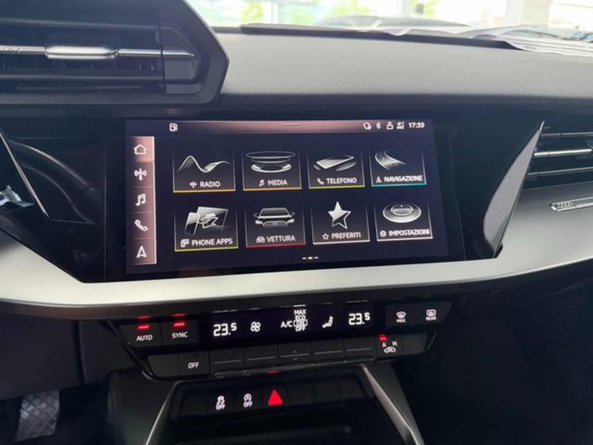 Audi A3 Sportback 30 g-tron S tronic Business (18)