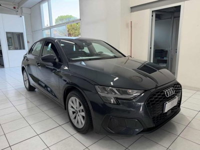 Audi A3 Sportback 30 g-tron S tronic Business (2)
