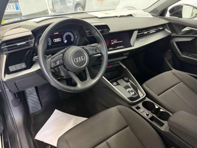 Audi A3 Sportback 30 g-tron S tronic Business (7)