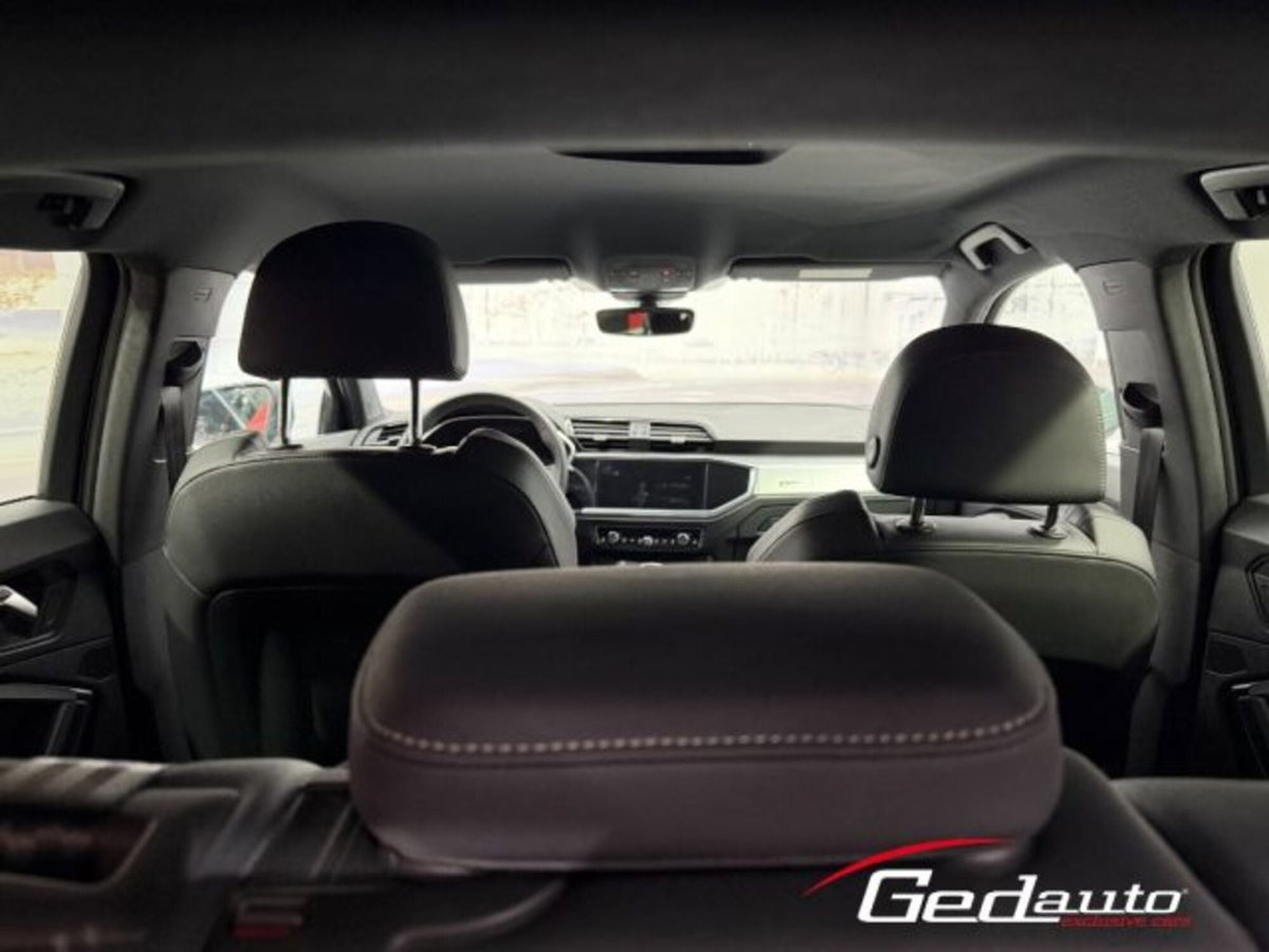 Audi Q3 Sportback 2.0 tdi S line edition quattro 193cv s-tronic (11)