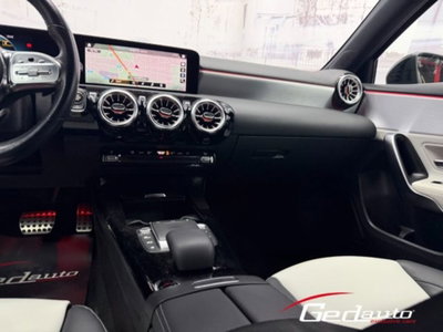 Mercedes-Benz Classe A Sedan 180 d AMG Line Premium Plus auto (17)