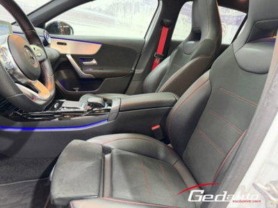 Mercedes-Benz Classe A AMG 35 AMG Line Premium Plus 4matic auto (11)