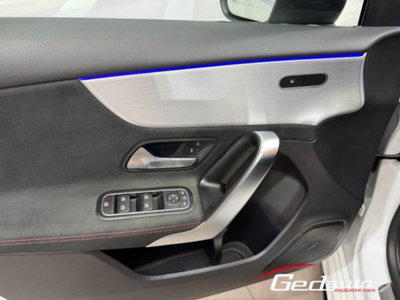 Mercedes-Benz Classe A AMG 35 AMG Line Premium Plus 4matic auto (14)