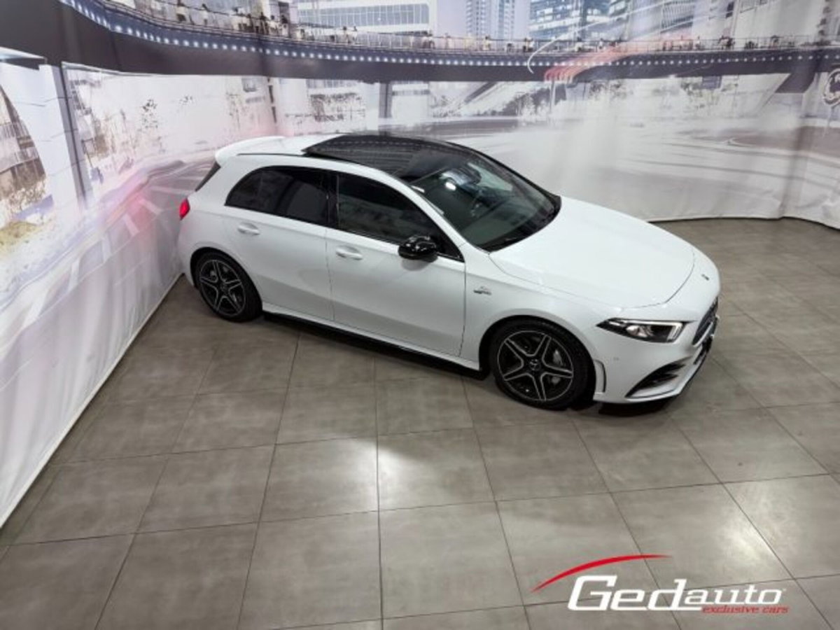 Mercedes-Benz Classe A AMG 35 AMG Line Premium Plus 4matic auto (4)