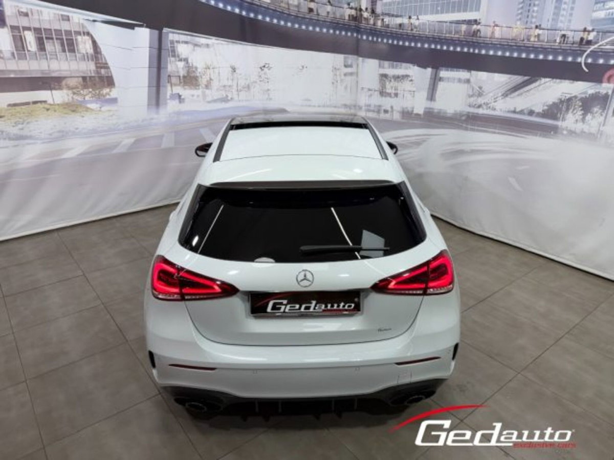 Mercedes-Benz Classe A AMG 35 AMG Line Premium Plus 4matic auto (7)
