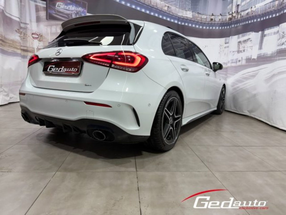 Mercedes-Benz Classe A AMG 35 AMG Line Premium Plus 4matic auto (8)