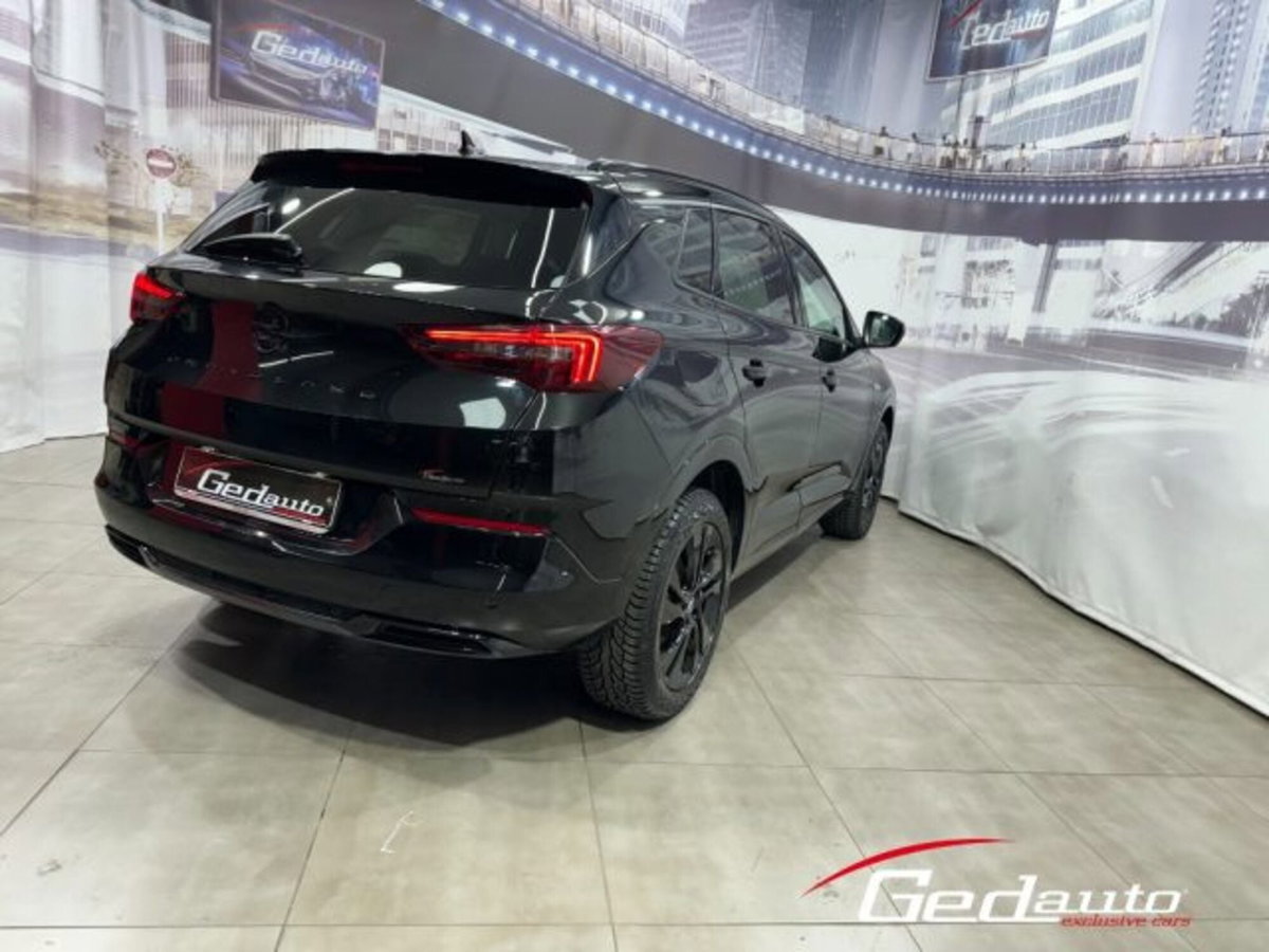 Opel Grandland 1.2 Turbo 12V 130 CV aut. GS Line (7)