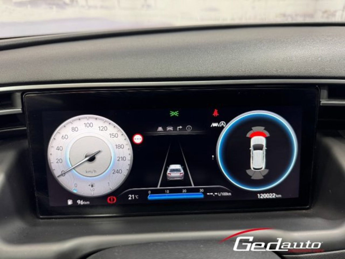 Hyundai Tucson 1.6 CRDi XLine (17)