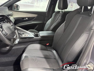 Peugeot 3008 BlueHDi 130 S&S EAT8 GT (10)