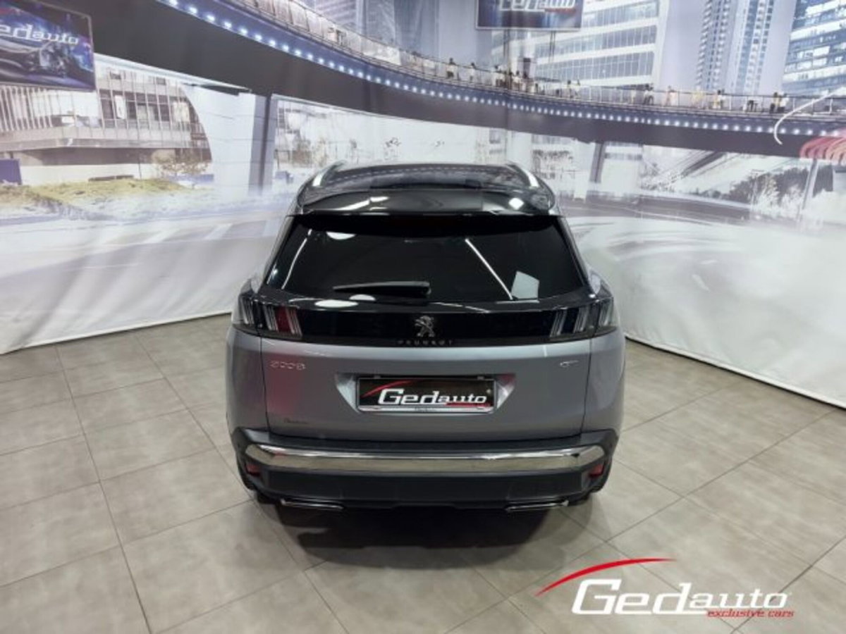 Peugeot 3008 BlueHDi 130 S&S EAT8 GT (6)