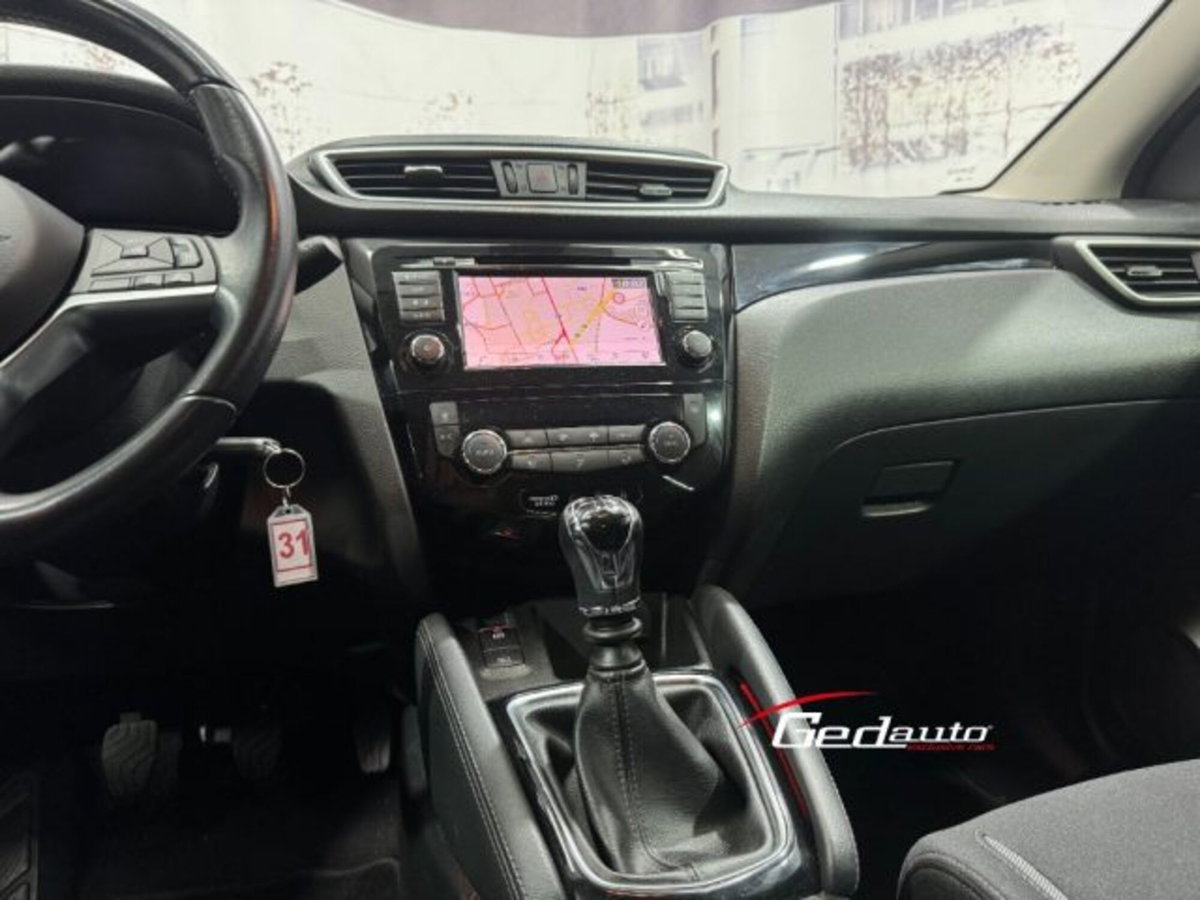 Nissan Qashqai 1.5 dCi 115 CV N-Connecta (17)