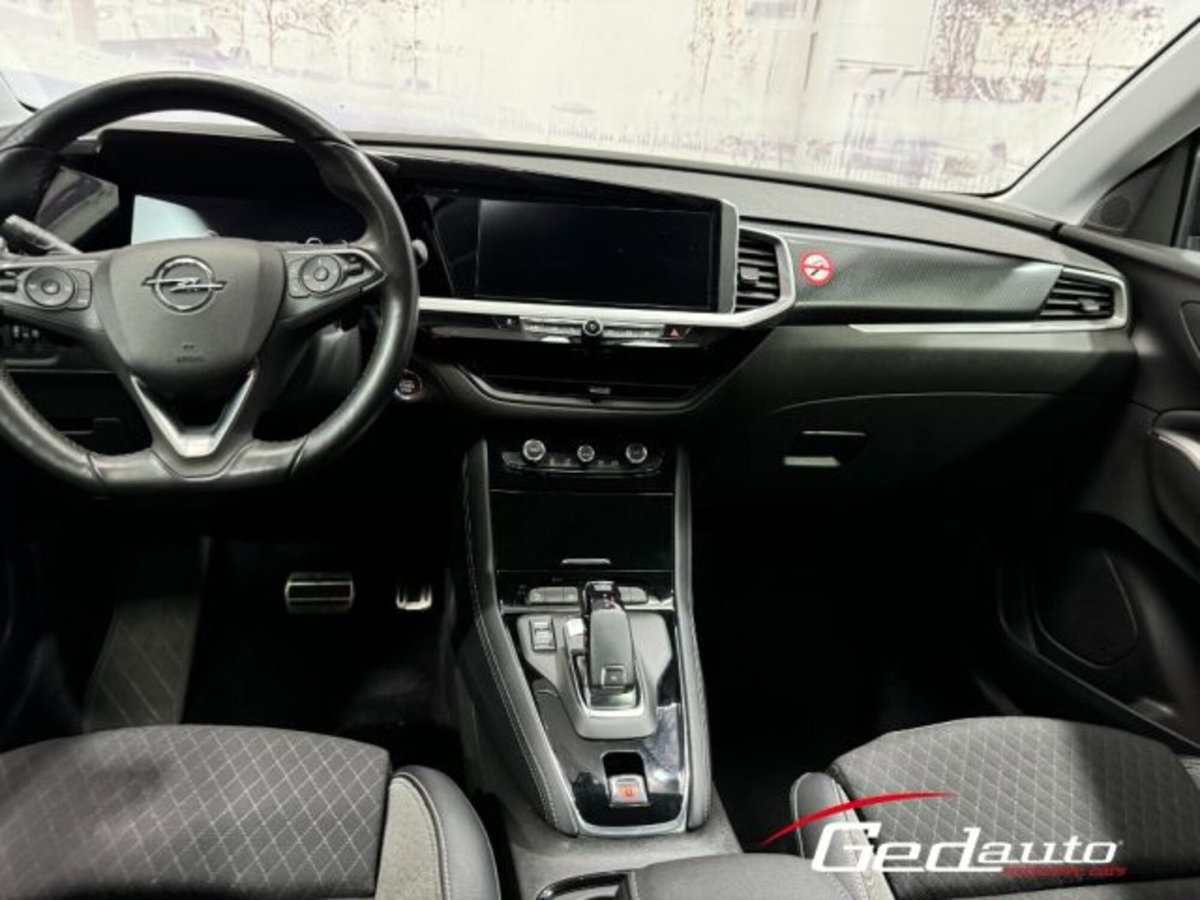 Opel Grandland 1.2 Turbo 12V 130 CV aut. GS Line (15)