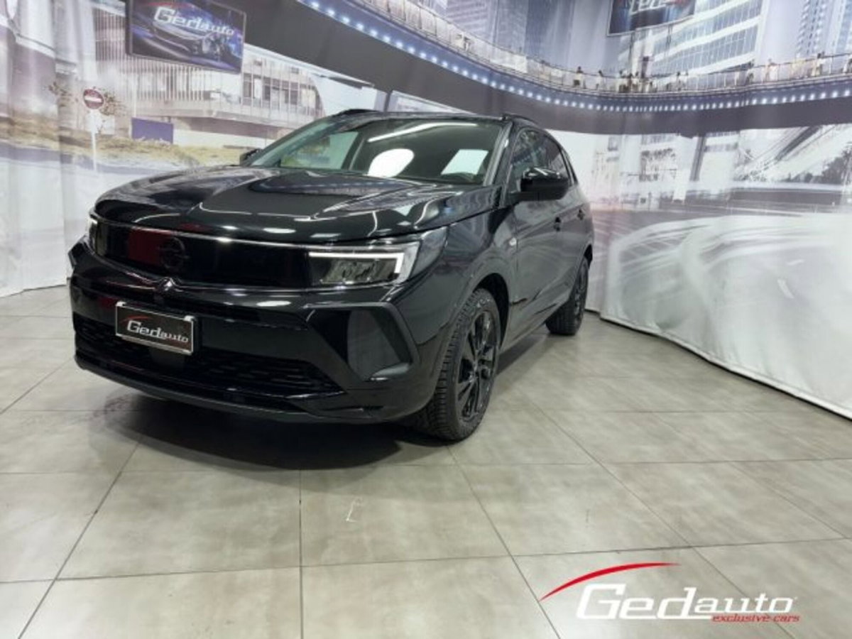 Opel Grandland 1.2 Turbo 12V 130 CV aut. GS Line (3)