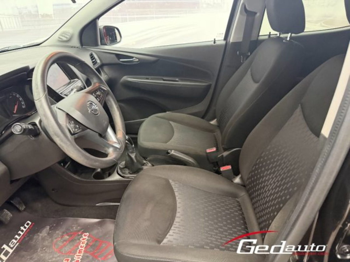 Opel Karl Rocks 1.0 73 CV (10)