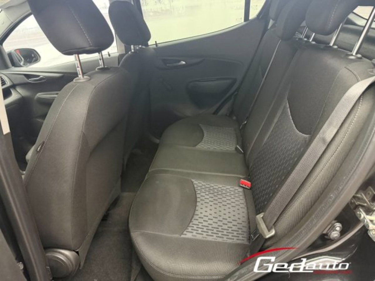 Opel Karl Rocks 1.0 73 CV (12)