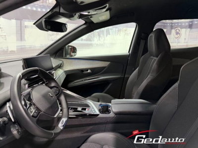 Peugeot 3008 BlueHDi 130 S&S EAT8 GT (11)