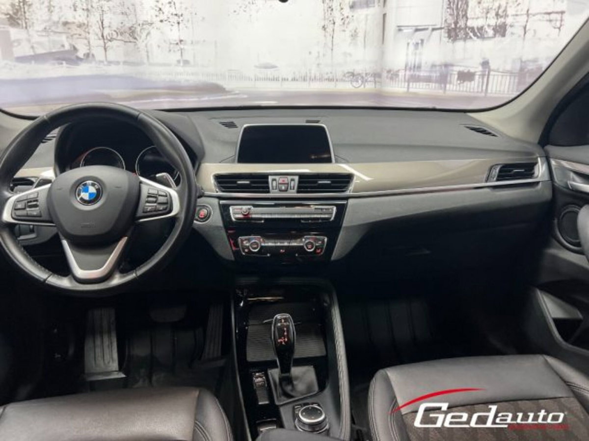 BMW X1 sDrive18d Advantage (14)