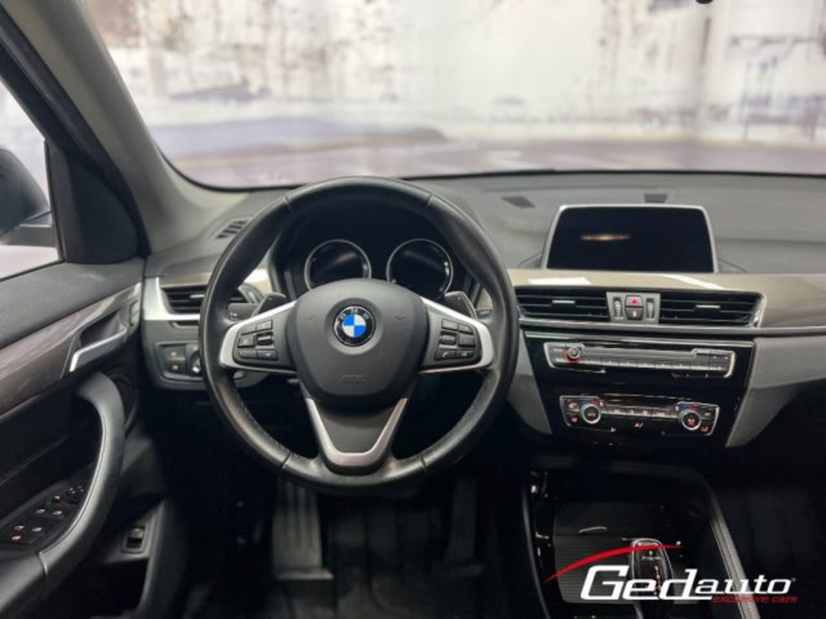 BMW X1 sDrive18d Advantage (16)