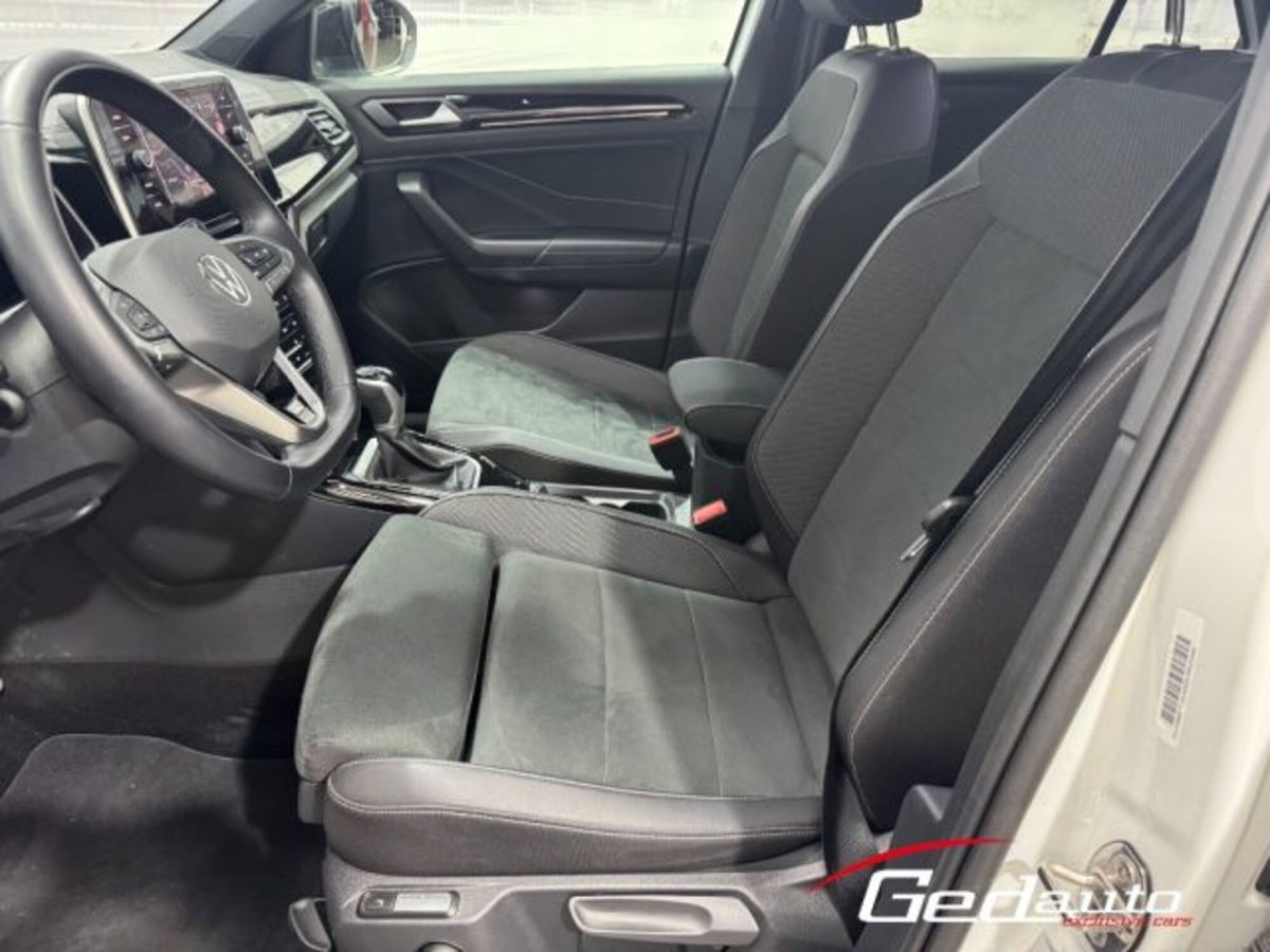 Volkswagen T-Roc 2.0 tdi R-Line 4motion 150cv dsg (10)