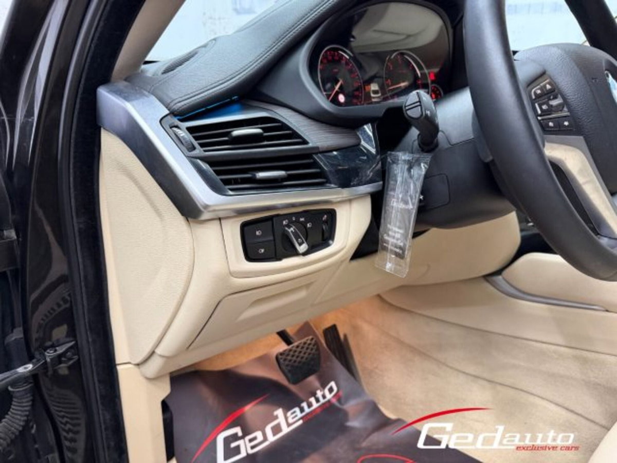 BMW X6 xDrive30d 258CV Extravagance (14)