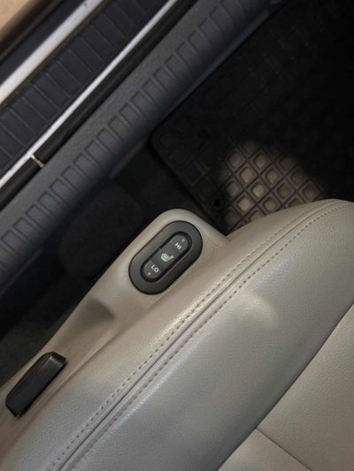 Jeep Cherokee 3.7 V6 Limited (20)
