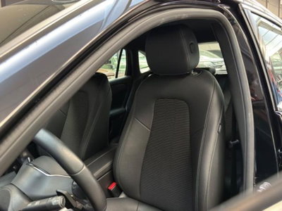 Mercedes-Benz GLA SUV 180 d Business Extra auto (12)