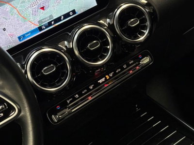 Mercedes-Benz GLA SUV 180 d Business Extra auto (14)