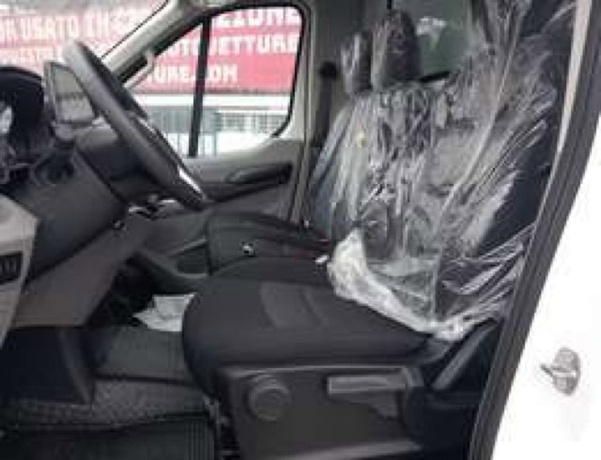 Maxus Deliver Cabinato Deliver 9 2.0 crdi 150cv L3 cab rwd Comfort pack r.sing. my26 (8)