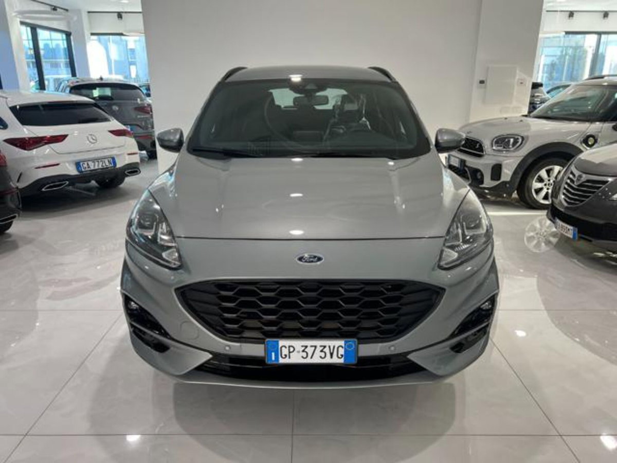 Ford Kuga 2.5 Plug In Hybrid 225 CV CVT 2WD ST-Line (19)