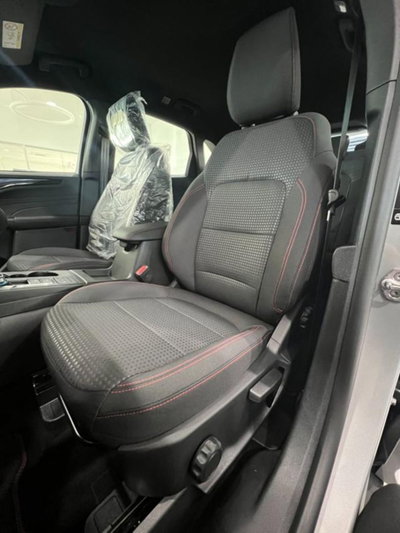 Ford Kuga 2.5 Plug In Hybrid 225 CV CVT 2WD ST-Line (8)
