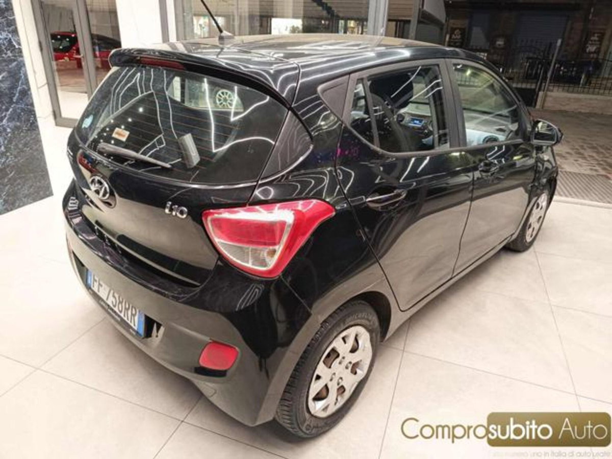 Hyundai i10 1.0 MPI Prime (8)