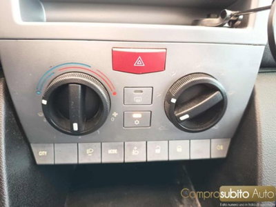 Lancia Ypsilon 1.2 Passion (10)